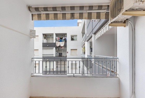 Resale - Apartment / flat - Torrevieja - El Molino