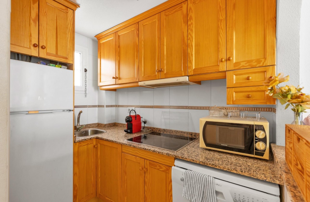 Resale - Apartment / flat - Torrevieja - El Molino