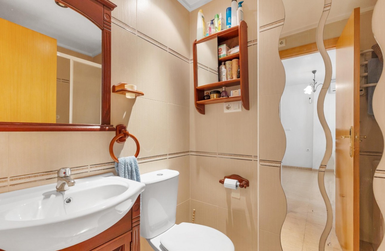 Resale - Apartment / flat - Torrevieja - El Molino