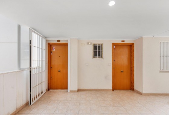 Resale - Apartment / flat - Torrevieja - El Molino