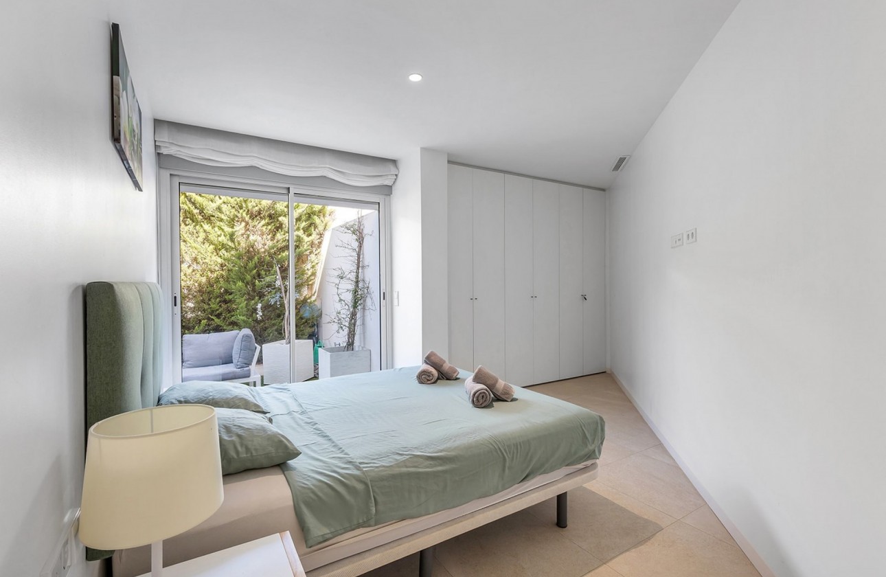 Resale - Apartment / flat - Torrevieja - Costa Blanca