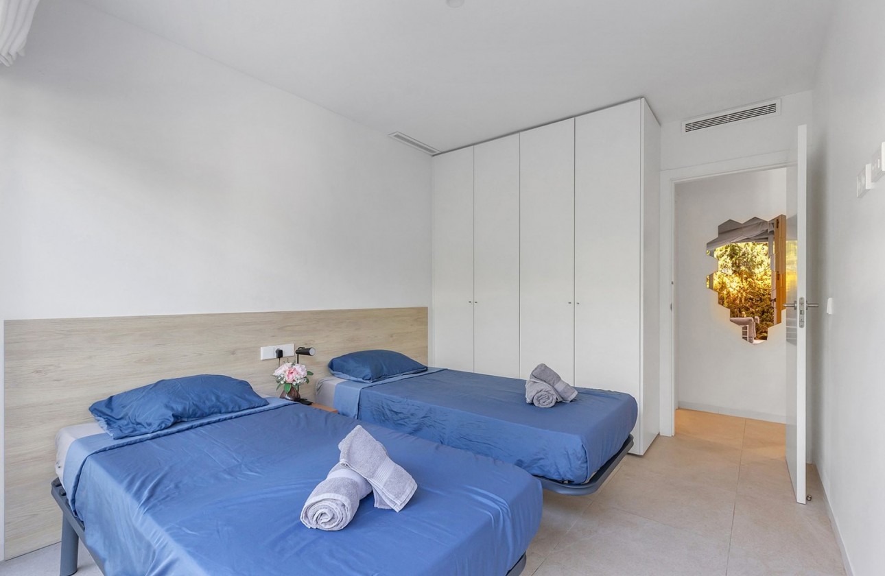 Resale - Apartment / flat - Torrevieja - Costa Blanca