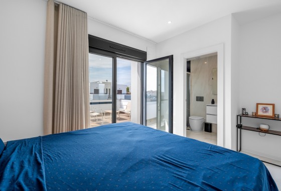 Reventa - Chalet - Orihuela Costa - Orihuela