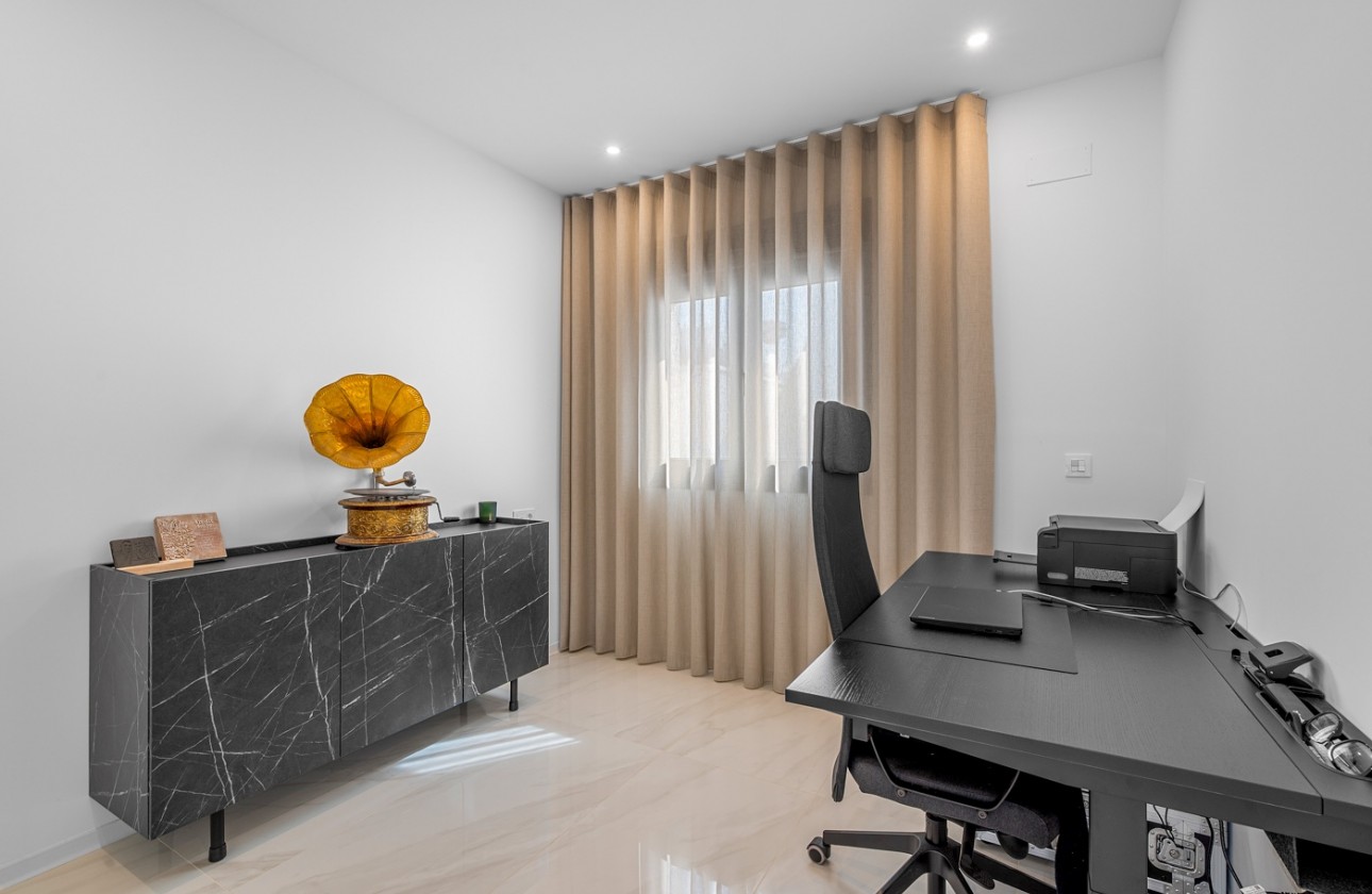 Reventa - Chalet - Orihuela Costa - Orihuela