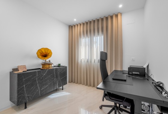 Reventa - Chalet - Orihuela Costa - Orihuela