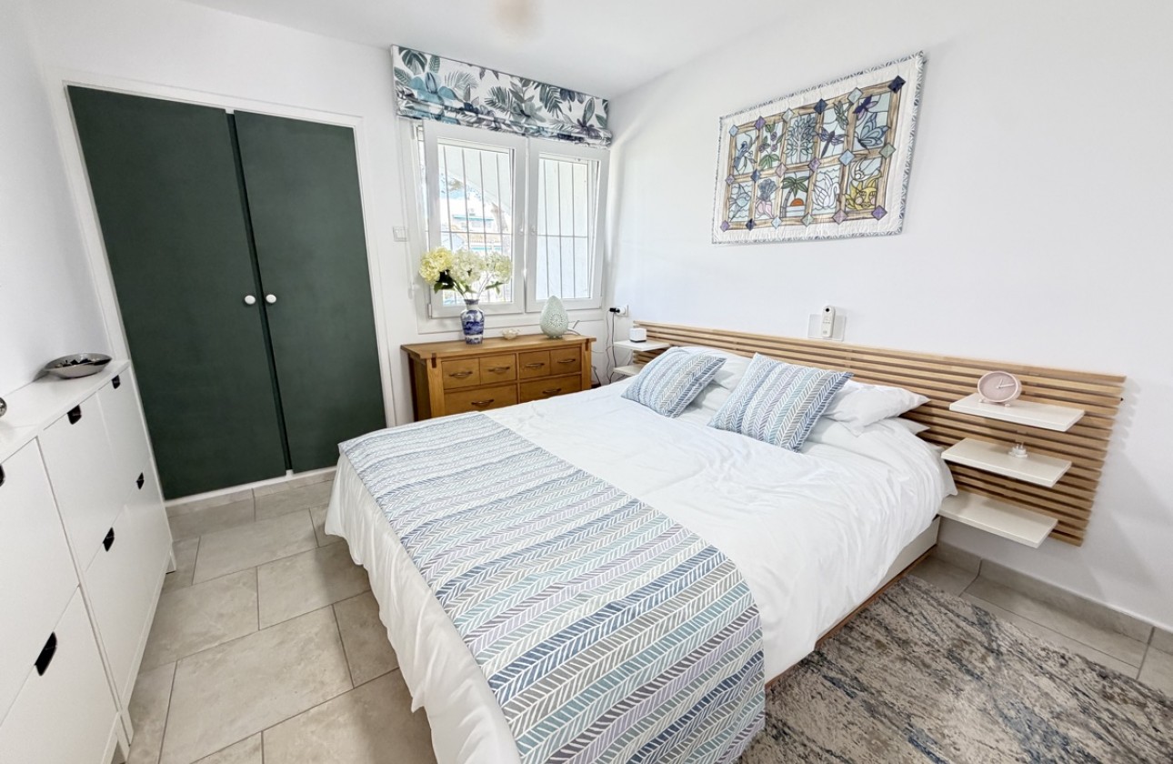 Resale - Bungalow - Villamartin