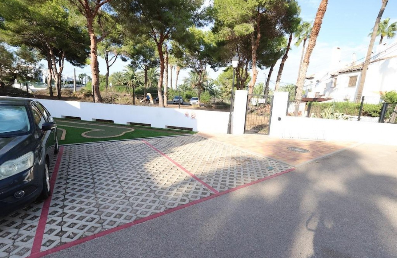Resale - Apartment / flat - Orihuela Costa - Costa Blanca