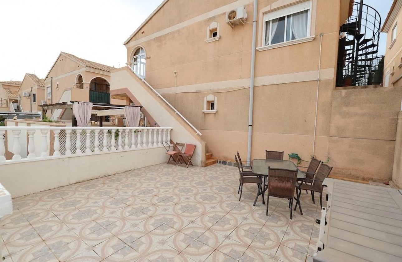 Resale - Bungalow - Orihuela Costa - Costa Blanca