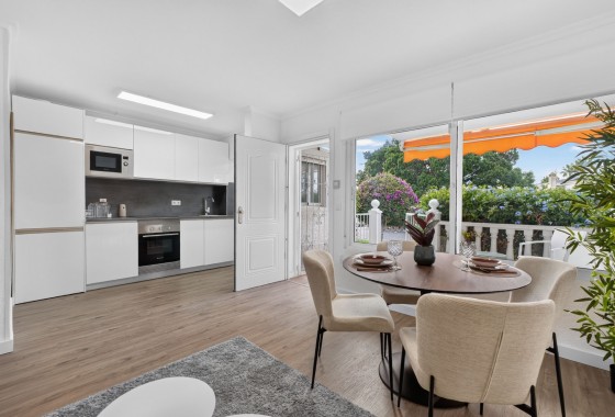 Resale - Bungalow - Orihuela - Inland