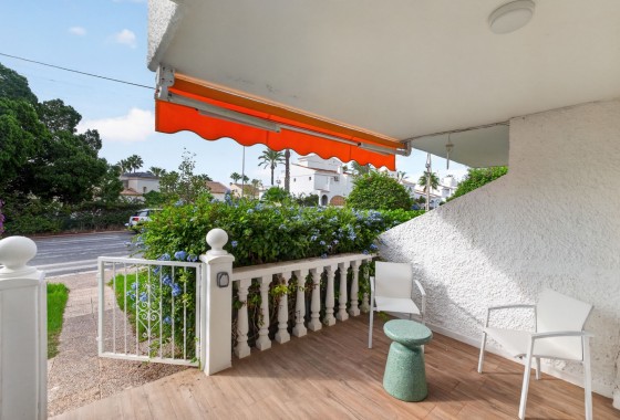 Resale - Bungalow - Orihuela - Inland