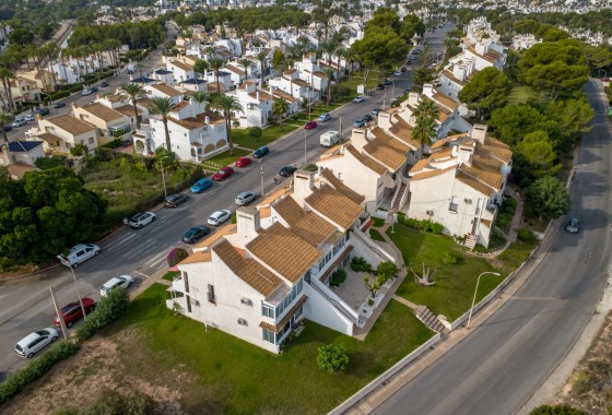 Resale - Bungalow - Orihuela - Inland