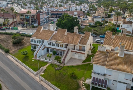 Resale - Bungalow - Orihuela - Inland