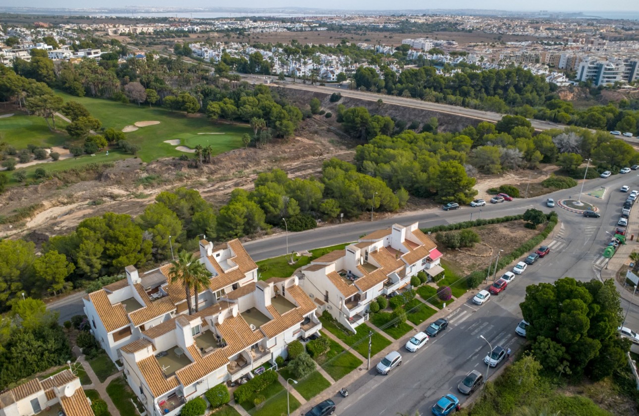 Resale - Bungalow - Orihuela - Inland