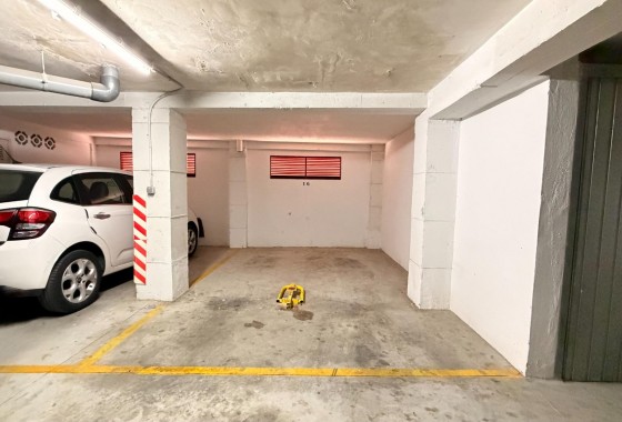 Resale - Apartment / flat - Torrevieja - Habaneras