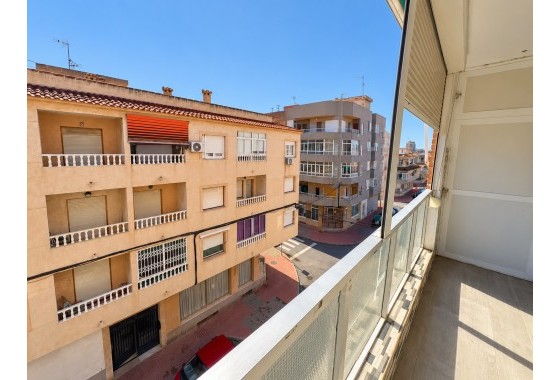 Reventa - Apartamento / piso - Torrevieja - playa de los naufragos