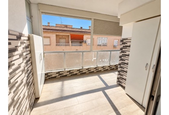 Reventa - Apartamento / piso - Torrevieja - playa de los naufragos