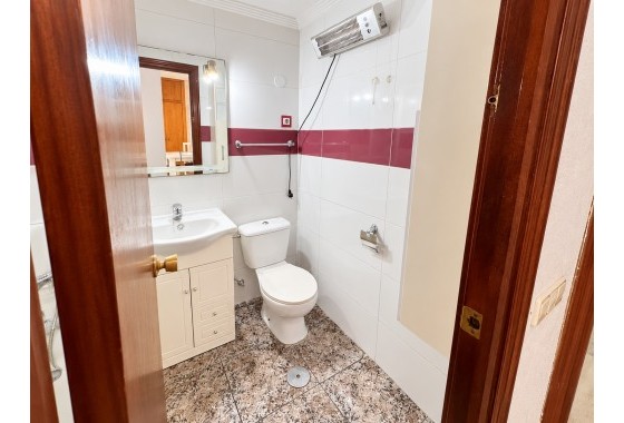 Reventa - Apartamento / piso - Torrevieja - playa de los naufragos