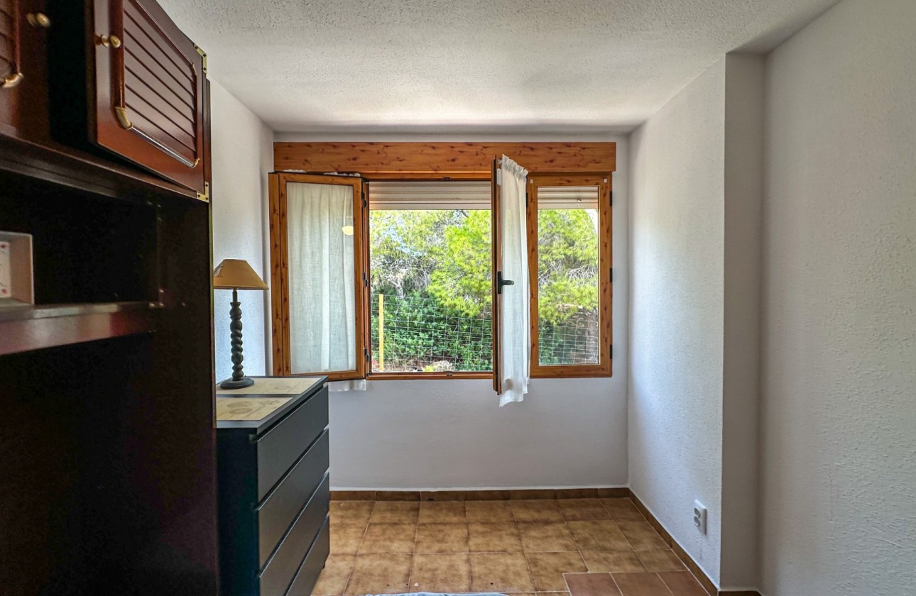 Resale - Villa - Orihuela Costa - Costa Blanca
