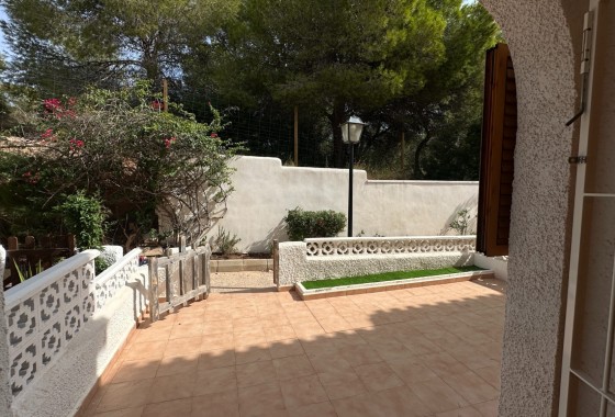 Resale - Villa - Orihuela Costa - Costa Blanca
