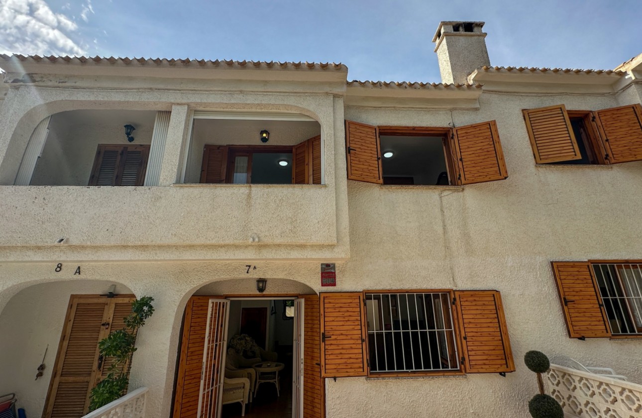 Resale - Villa - Orihuela Costa - Costa Blanca