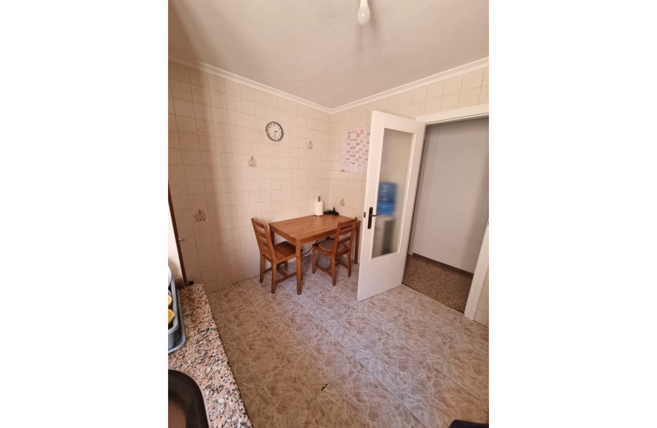 Revente - Appartement - Pinoso - Inland