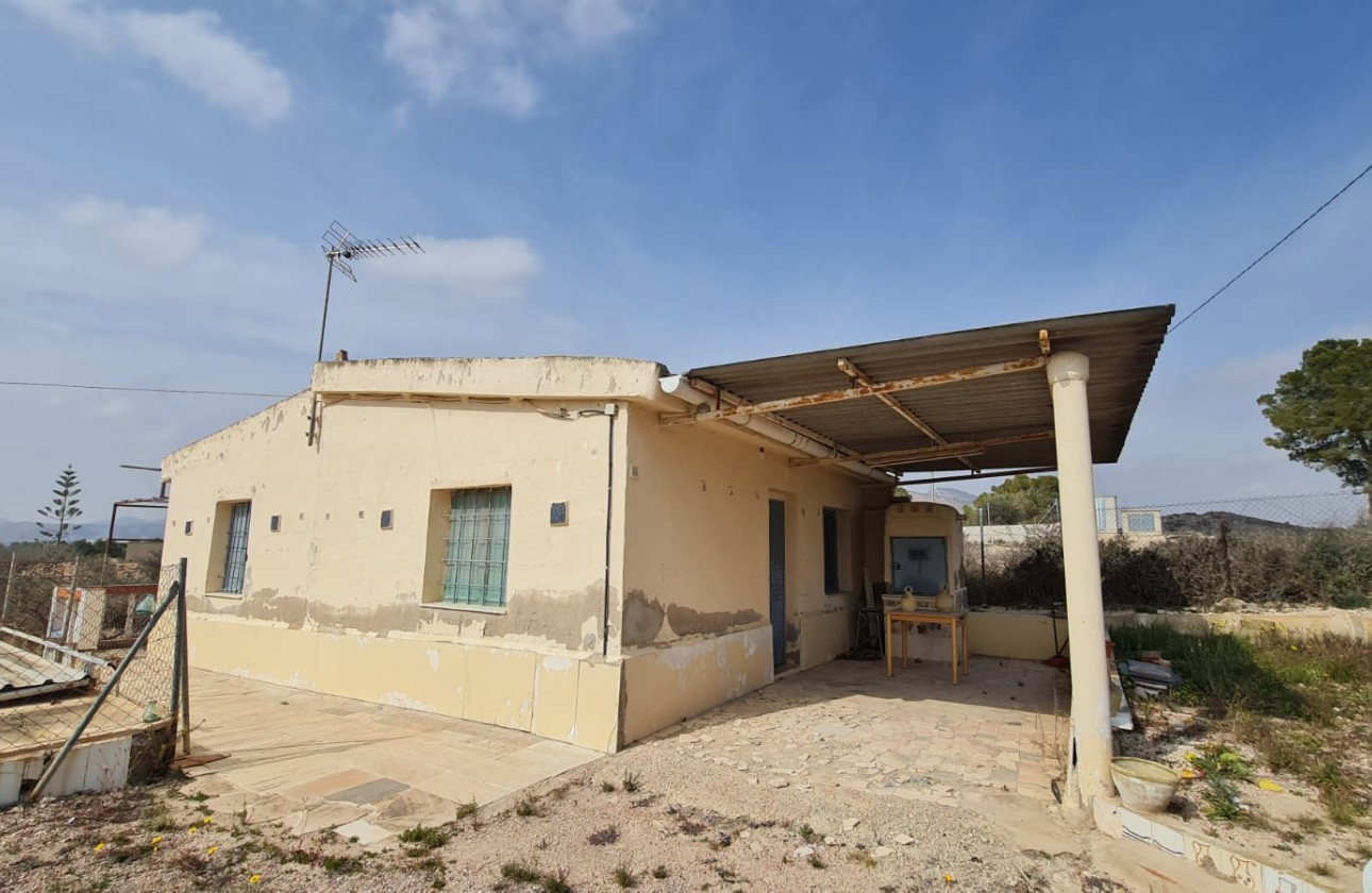Reventa - Finca - La Romana - Inland