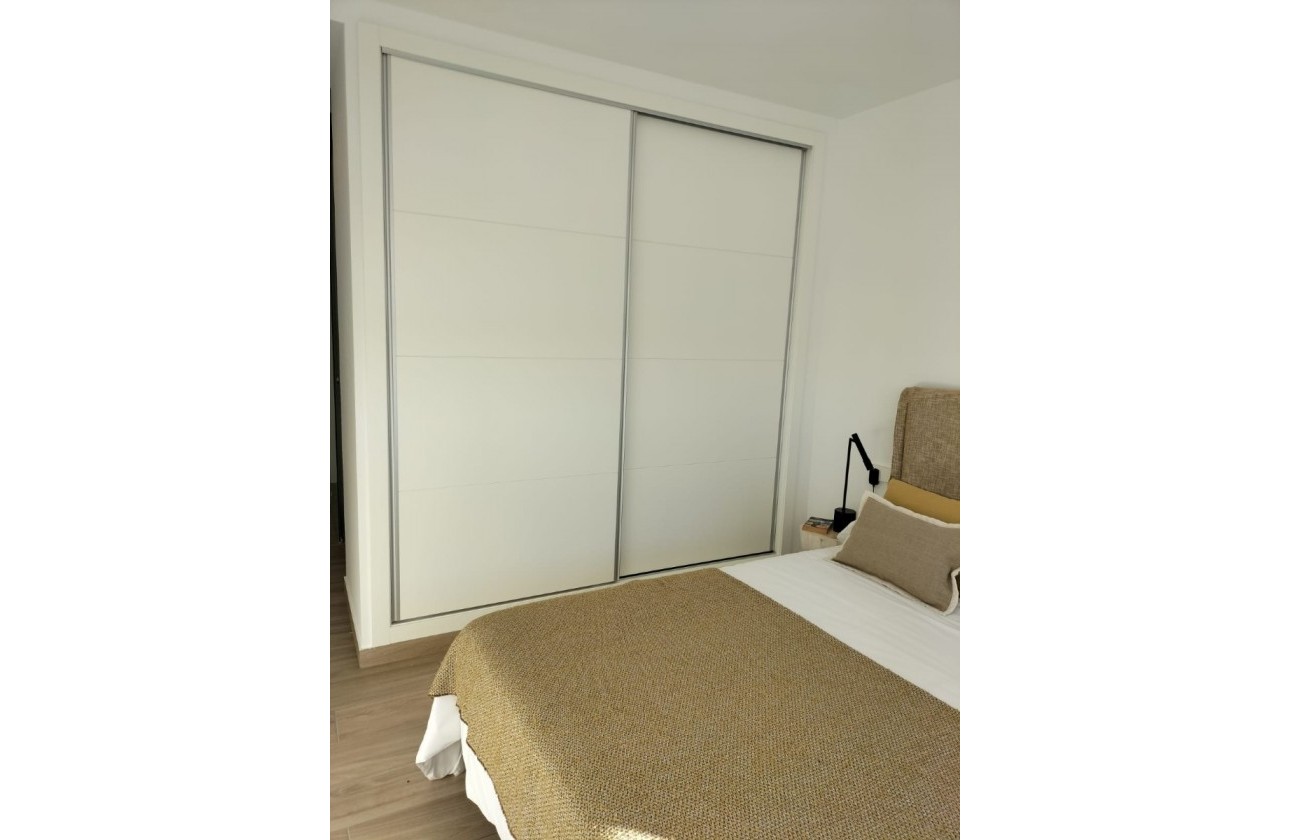 Reventa - Apartamento / piso - Orihuela - Inland