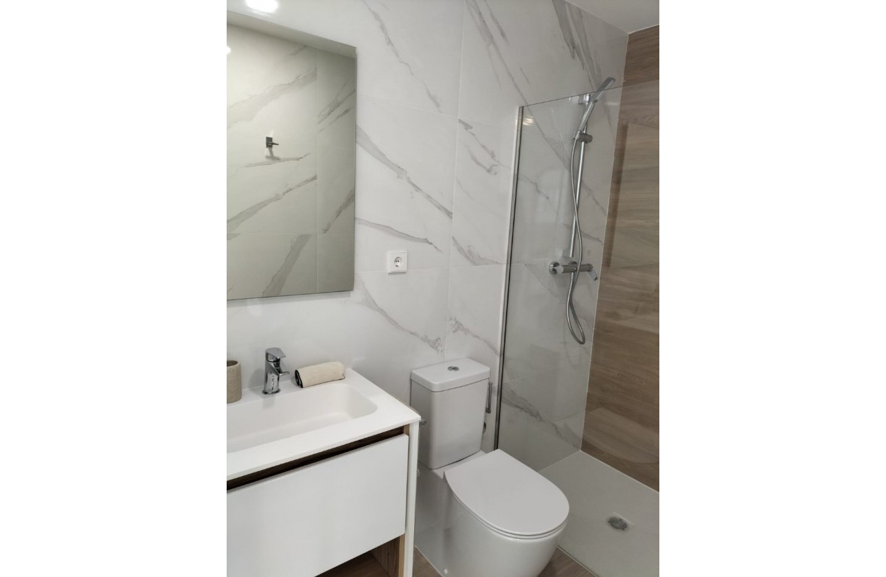 Reventa - Apartamento / piso - Orihuela - Inland