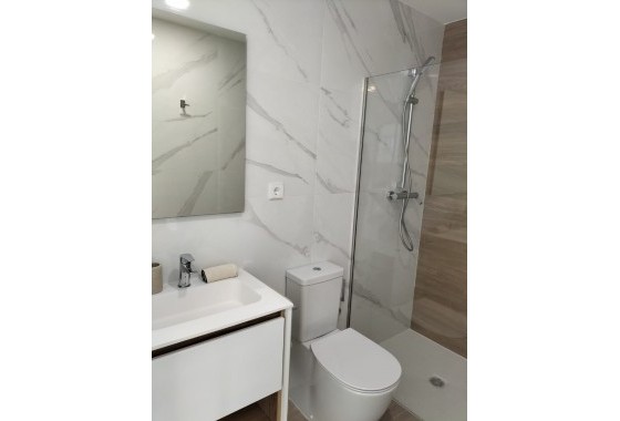Reventa - Apartamento / piso - Orihuela - Inland
