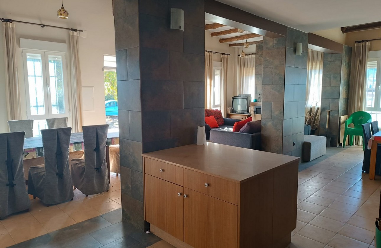 Reventa - Chalet - Yecla - Inland