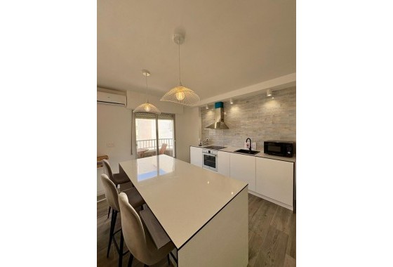 Reventa - Apartamento / piso - Torrevieja - Costa Blanca