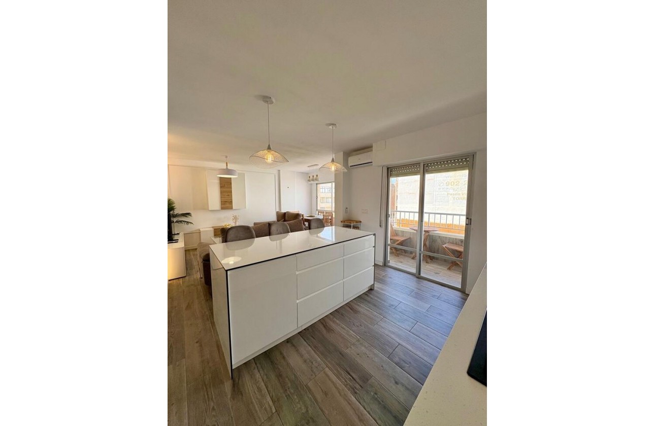 Reventa - Apartamento / piso - Torrevieja - Costa Blanca