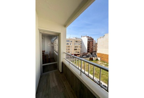 Reventa - Apartamento / piso - Torrevieja - Costa Blanca