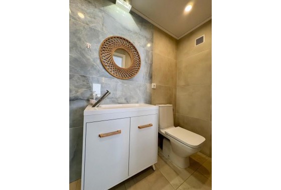 Reventa - Apartamento / piso - Torrevieja - Costa Blanca