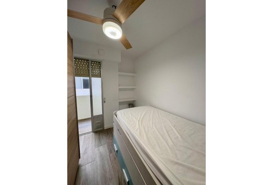 Reventa - Apartamento / piso - Torrevieja - Costa Blanca