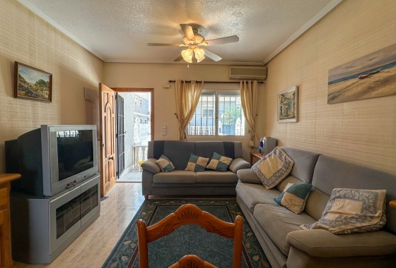 Resale - Villa - Orihuela Costa - Costa Blanca