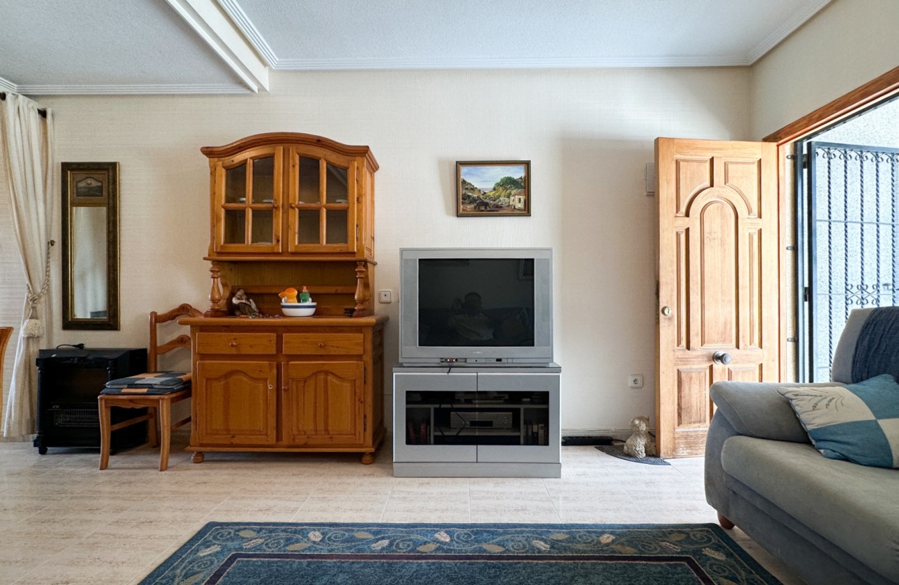 Resale - Villa - Orihuela Costa - Costa Blanca