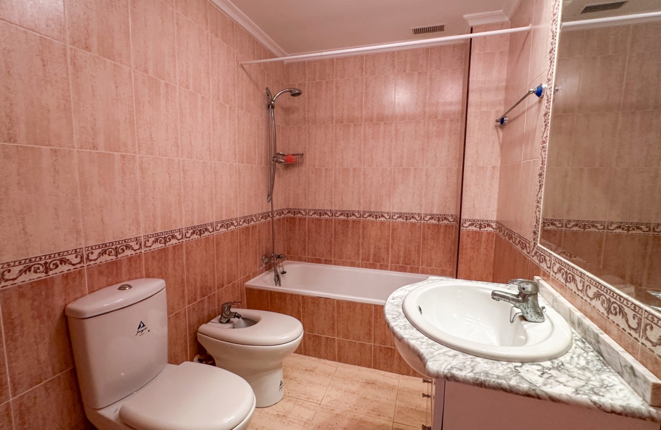 Resale - Villa - Orihuela Costa - Costa Blanca