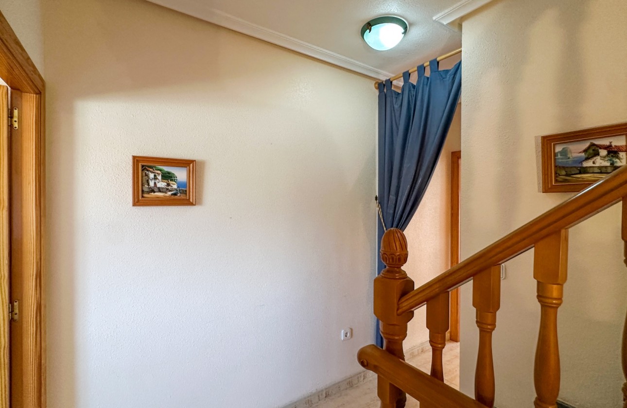 Resale - Villa - Orihuela Costa - Costa Blanca