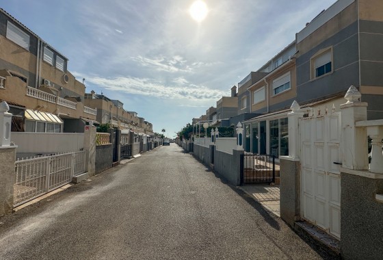 Resale - Villa - Orihuela Costa - Costa Blanca