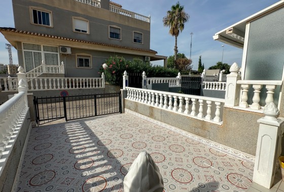 Resale - Villa - Orihuela Costa - Costa Blanca