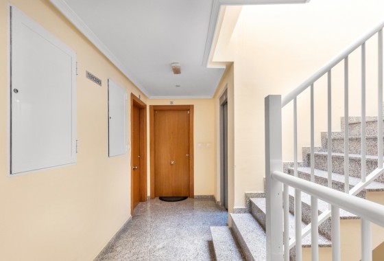 Reventa - Apartamento / piso - Torrevieja - Costa Blanca