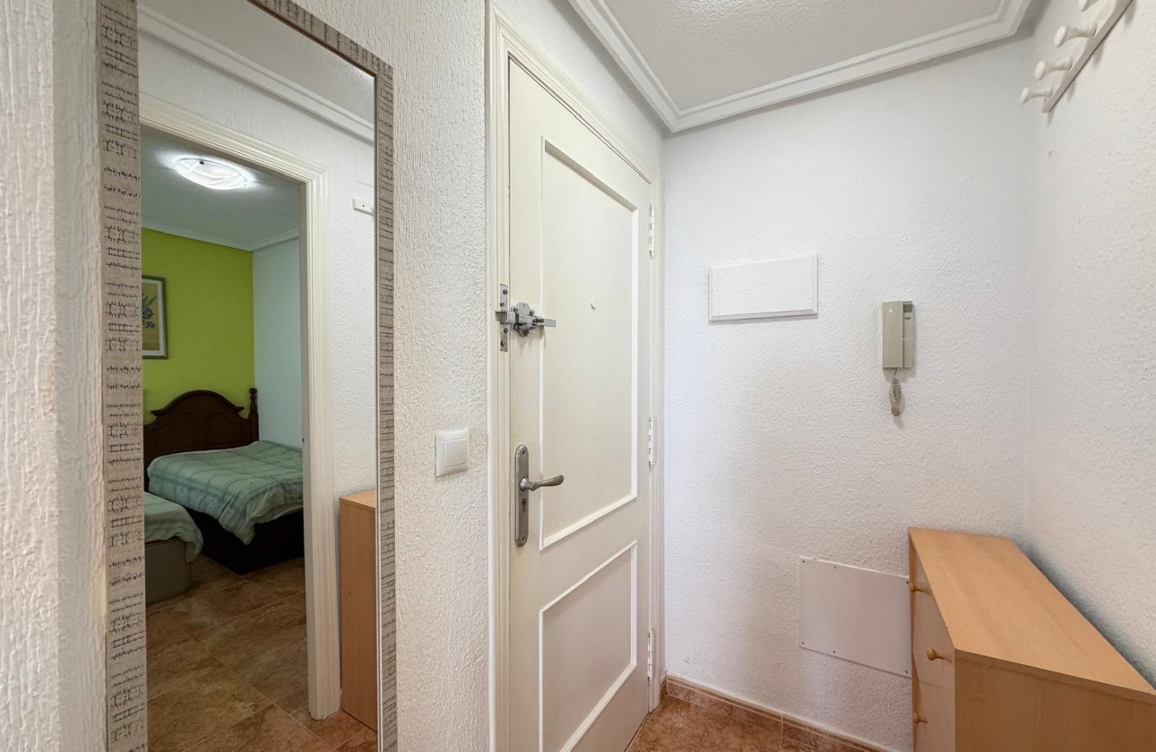 Reventa - Apartamento / piso - Torrevieja - PARQUE DE LAS NACIONES