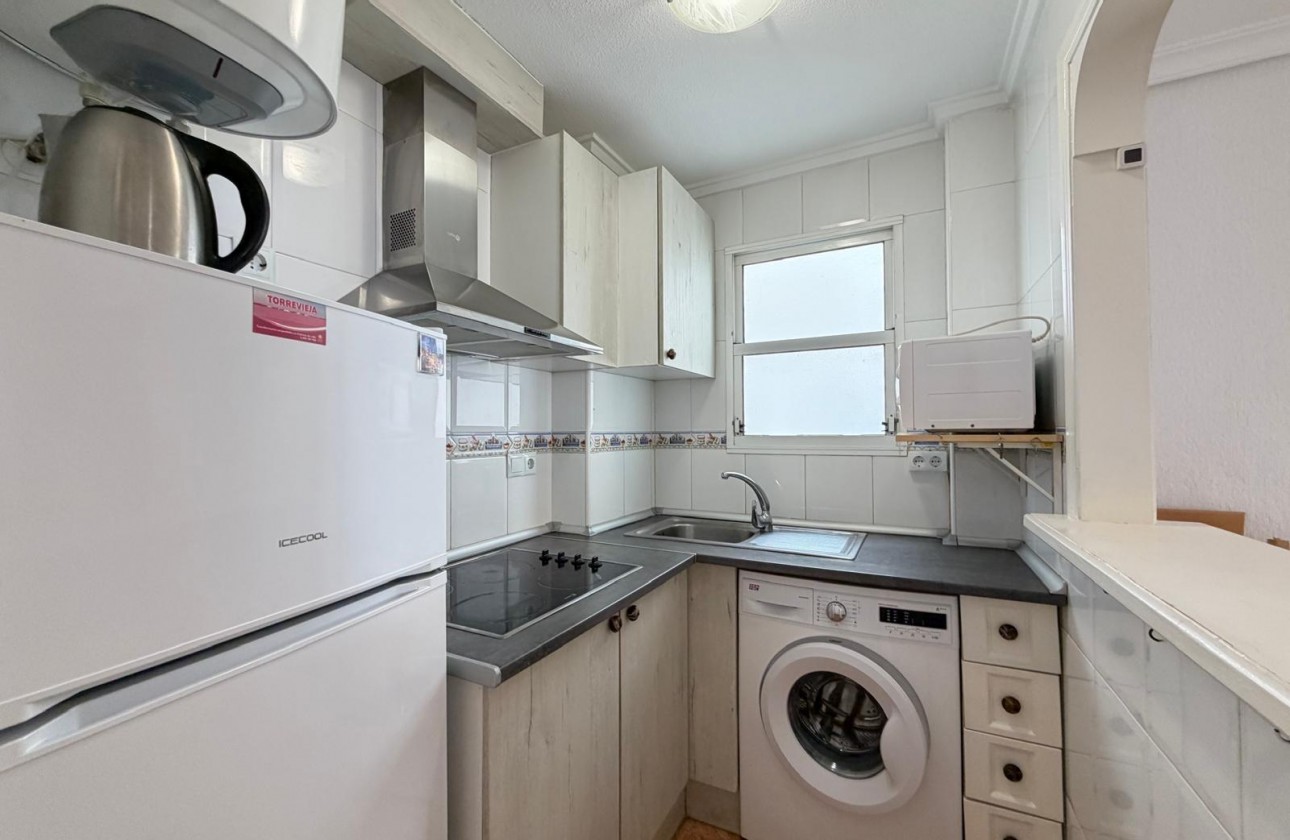 Reventa - Apartamento / piso - Torrevieja - PARQUE DE LAS NACIONES