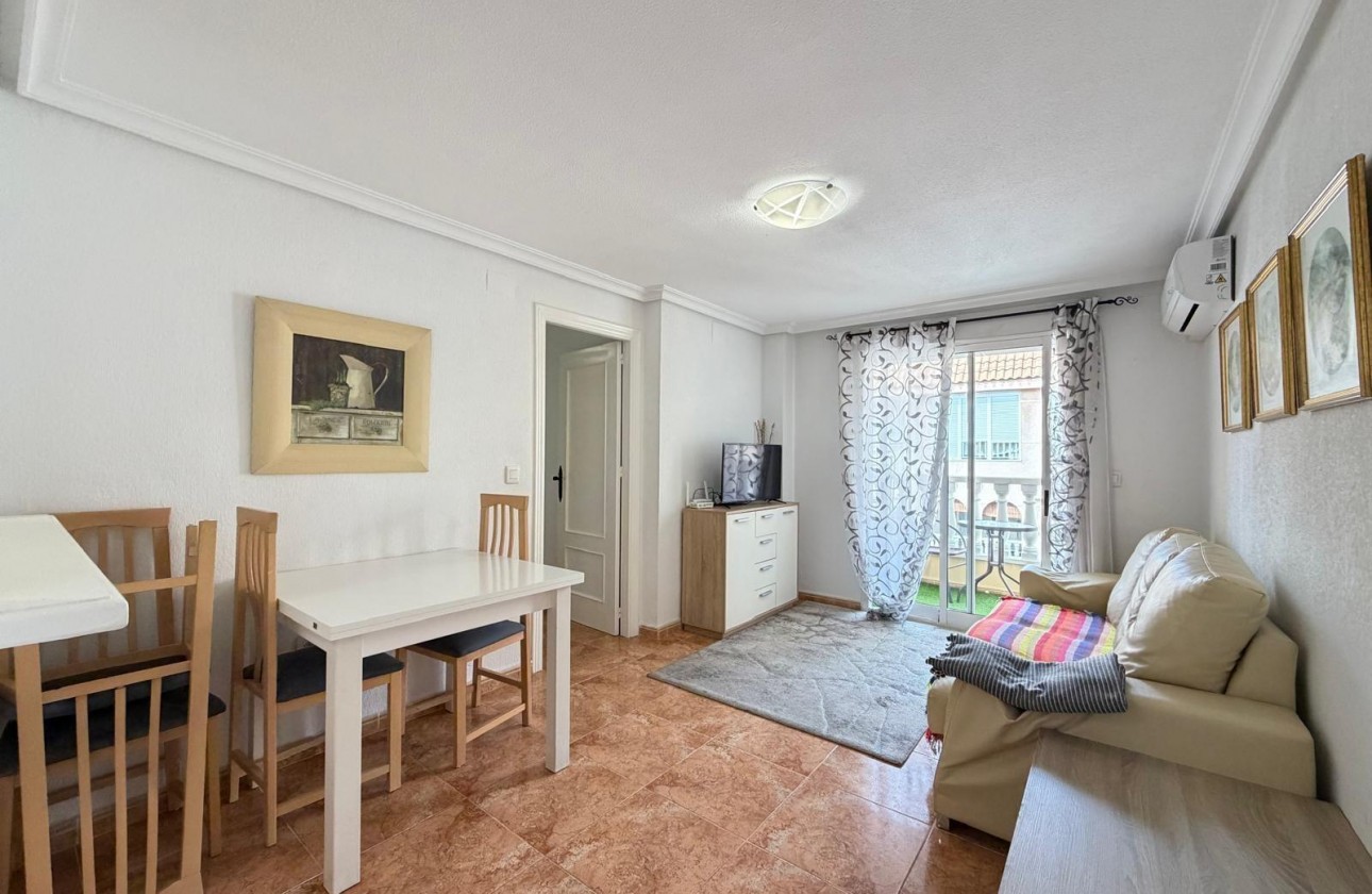 Reventa - Apartamento / piso - Torrevieja - PARQUE DE LAS NACIONES