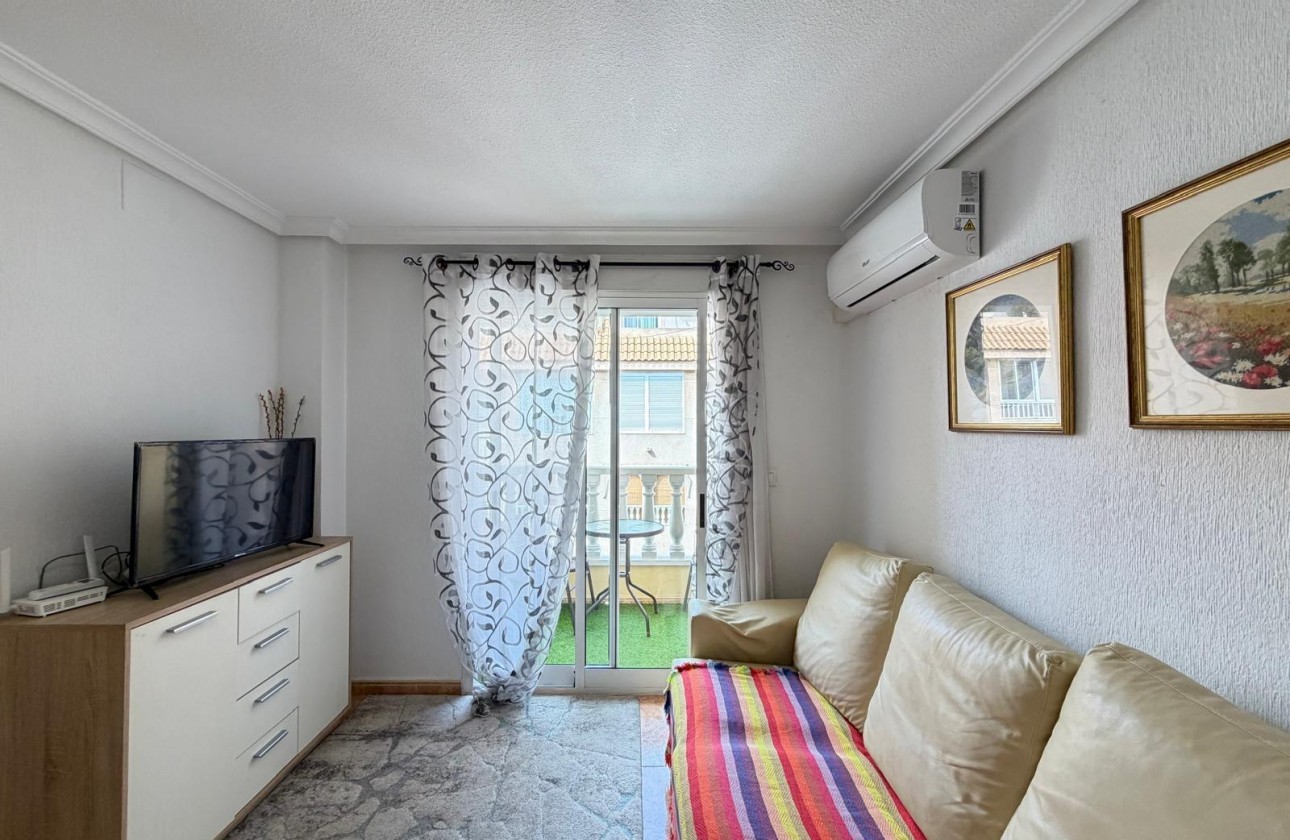 Reventa - Apartamento / piso - Torrevieja - PARQUE DE LAS NACIONES