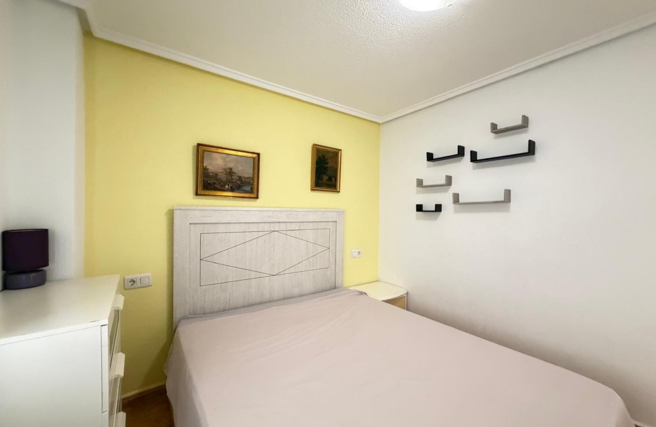 Reventa - Apartamento / piso - Torrevieja - PARQUE DE LAS NACIONES