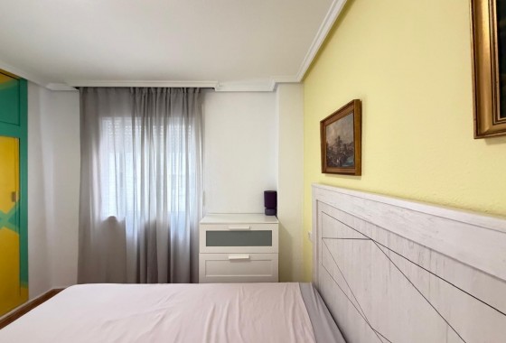 Reventa - Apartamento / piso - Torrevieja - PARQUE DE LAS NACIONES