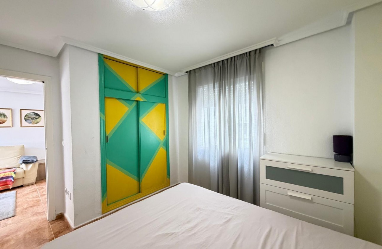 Reventa - Apartamento / piso - Torrevieja - PARQUE DE LAS NACIONES