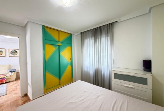 Reventa - Apartamento / piso - Torrevieja - PARQUE DE LAS NACIONES